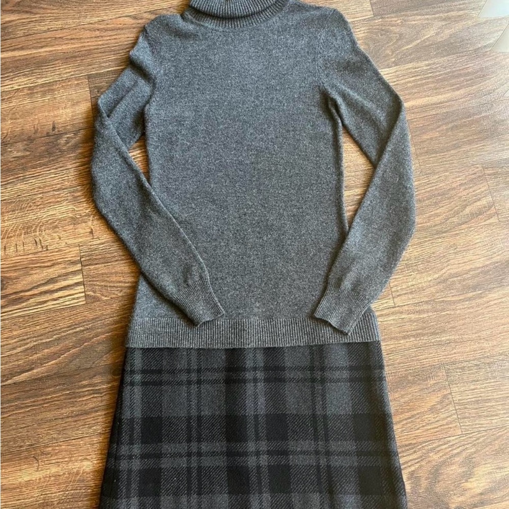 Theory Charcoal Turtleneck Sweater